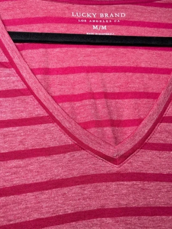 Lucky Brand Women's Pink Striped V-Neck Tee Size Medium - Picture 6 of 6
